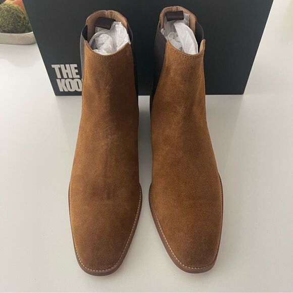 The Kooples Men’s Suede Leather Chelsea Boots NIB Size 42 main image 3